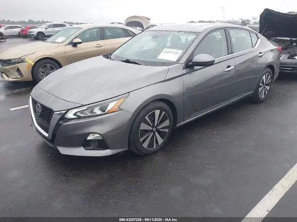 1N4BL4EV2KC229606 2019 NISSAN ALTIMA - Image 2