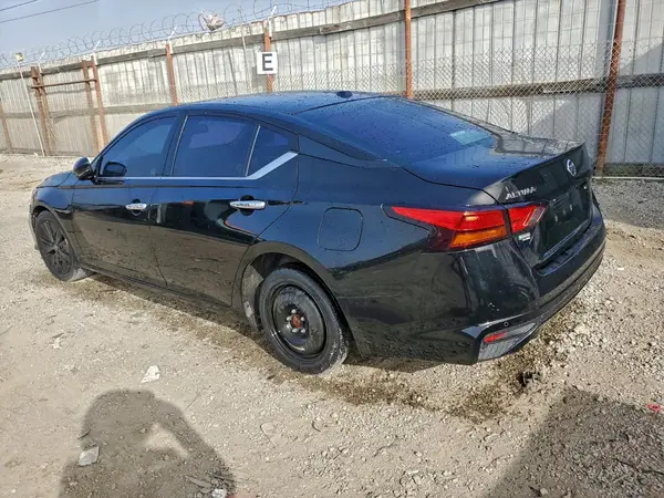 1N4BL4EV2KC232554 2019 NISSAN ALTIMA - Image 2