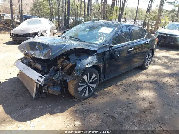 1N4BL4EV2KC236359 2019 NISSAN ALTIMA - Image 2