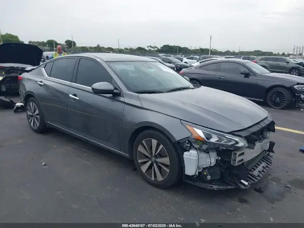 1N4BL4EV2KC240721 2019 NISSAN ALTIMA - Image 1