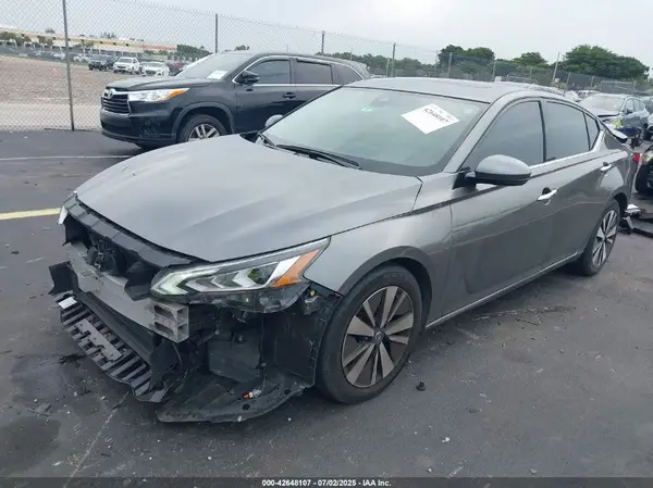 1N4BL4EV2KC240721 2019 NISSAN ALTIMA - Image 2