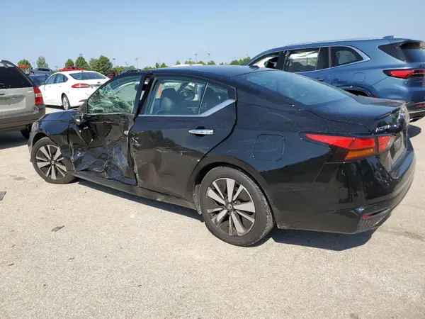 1N4BL4EV2KC242274 2019 NISSAN ALTIMA - Image 2