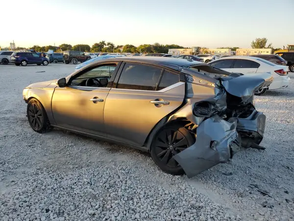1N4BL4EV2KC245577 2019 NISSAN ALTIMA - Image 2