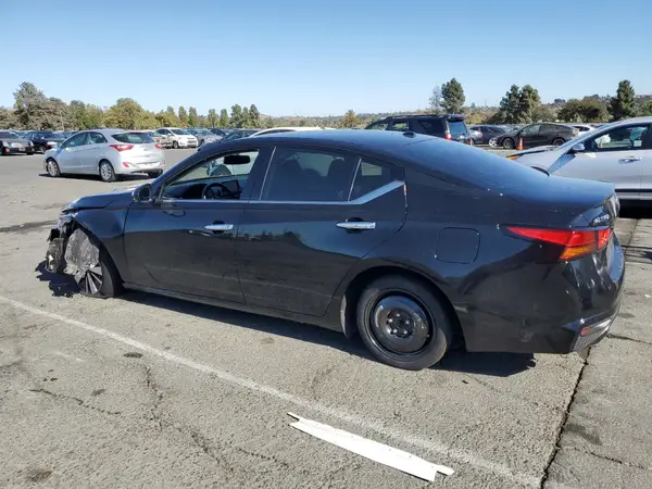 1N4BL4EV2KC258247 2019 NISSAN ALTIMA - Image 2