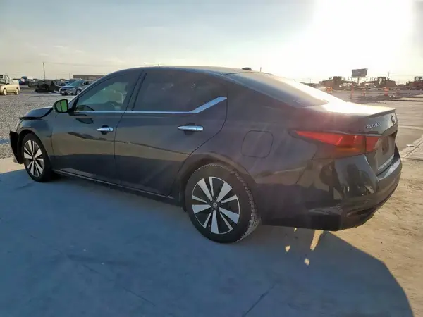 1N4BL4EV2LC123982 2020 NISSAN ALTIMA - Image 2