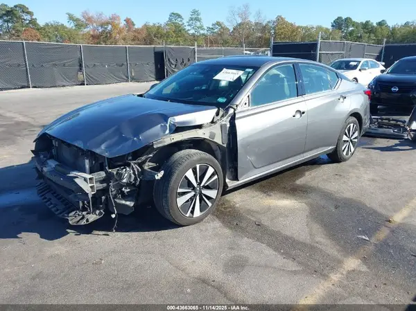 1N4BL4EV2LC142032 2020 NISSAN ALTIMA - Image 2