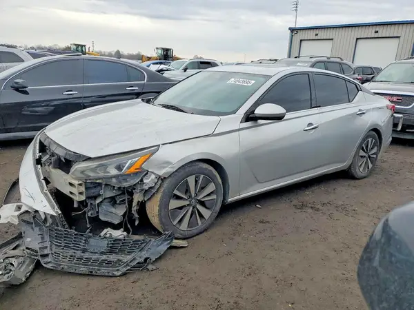 1N4BL4EV2LC156237 2020 NISSAN ALTIMA - Image 1