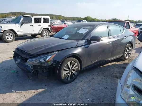 1N4BL4EV2LC157646 2020 NISSAN ALTIMA - Image 2