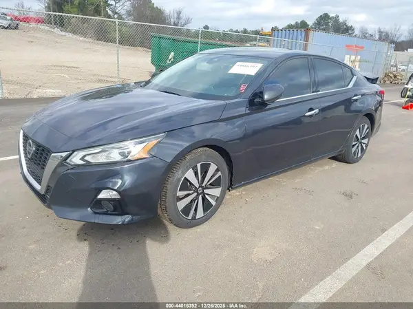 1N4BL4EV2LC159543 2020 NISSAN ALTIMA - Image 2