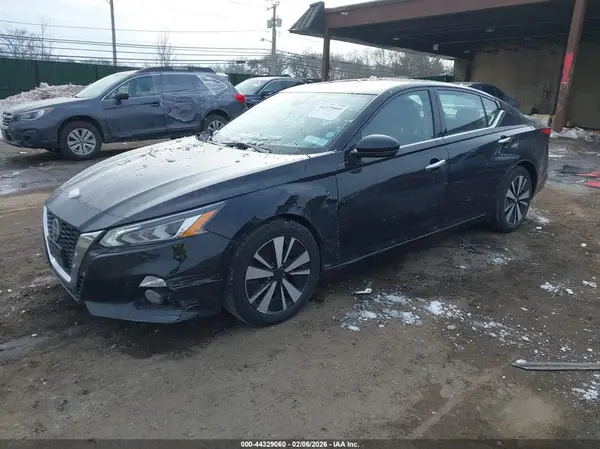 1N4BL4EV2LC233222 2020 NISSAN ALTIMA - Image 2