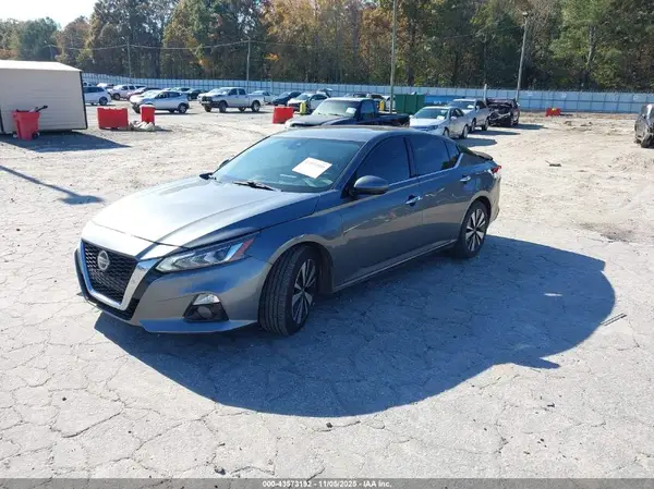 1N4BL4EV2LN301555 2020 NISSAN ALTIMA - Image 2