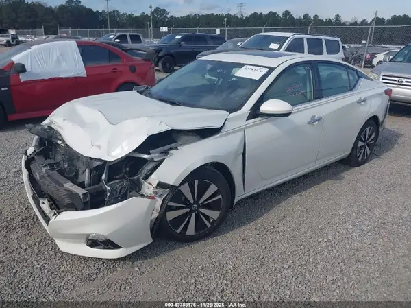 1N4BL4EV2MN342186 2021 NISSAN ALTIMA - Image 2