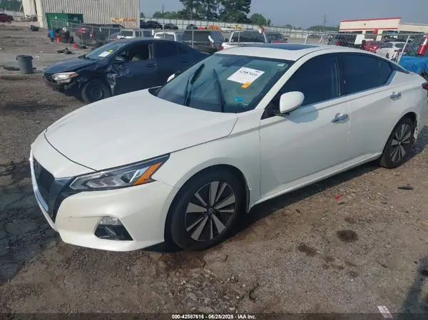 1N4BL4EV2NN301784 2022 NISSAN ALTIMA - Image 2