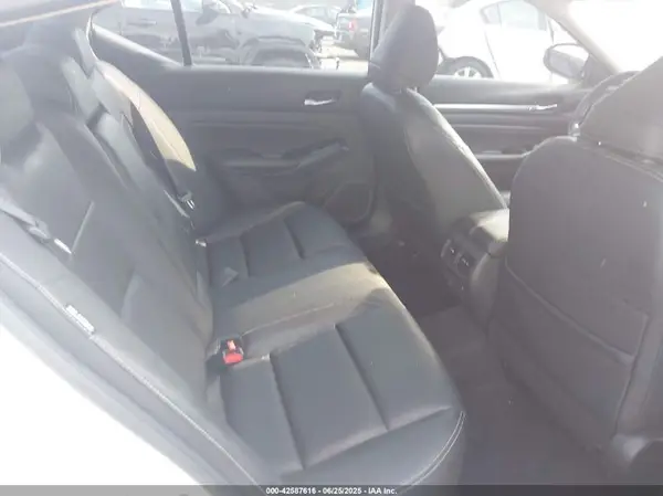 1N4BL4EV2NN301784 2022 NISSAN ALTIMA - Image 8