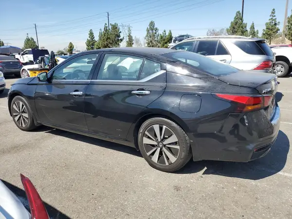 1N4BL4EV2NN315393 2022 NISSAN ALTIMA - Image 2