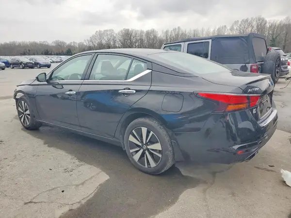 1N4BL4EV2NN393933 2022 NISSAN ALTIMA - Image 2