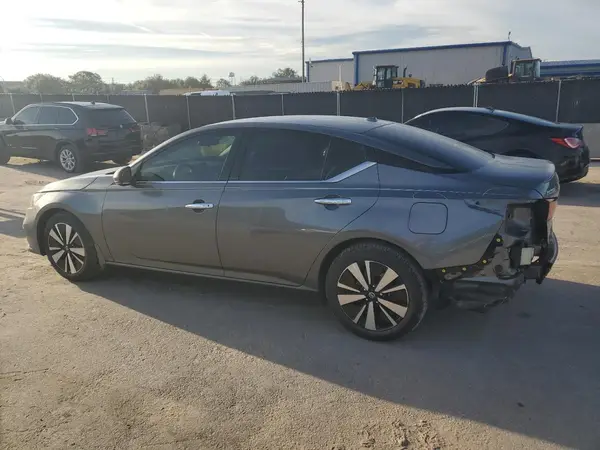 1N4BL4EV2NN397545 2022 NISSAN ALTIMA - Image 2