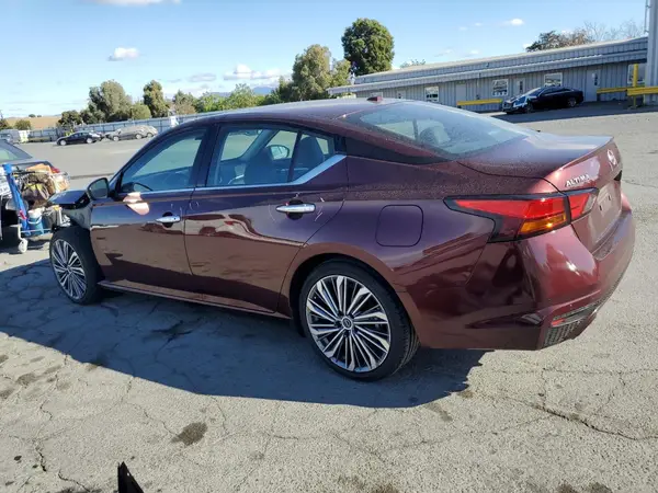1N4BL4EV2PN319303 2023 NISSAN ALTIMA - Image 2