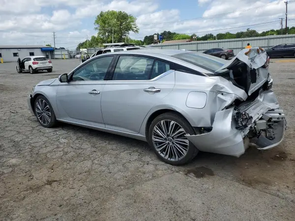 1N4BL4EV2PN412547 2023 NISSAN ALTIMA - Image 2
