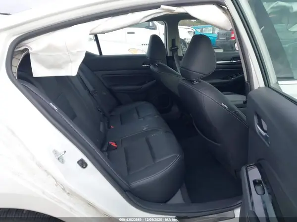 1N4BL4EV2RN395557 2024 NISSAN ALTIMA - Image 8
