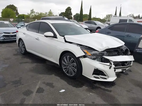1N4BL4EV2SN330889 2025 NISSAN ALTIMA - Image 1