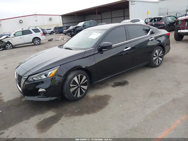 1N4BL4EV3KC128493 2019 NISSAN ALTIMA - Image 2