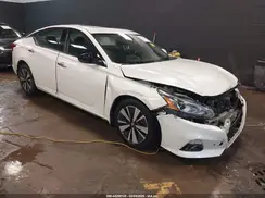 1N4BL4EV3KC131524 2019 NISSAN ALTIMA