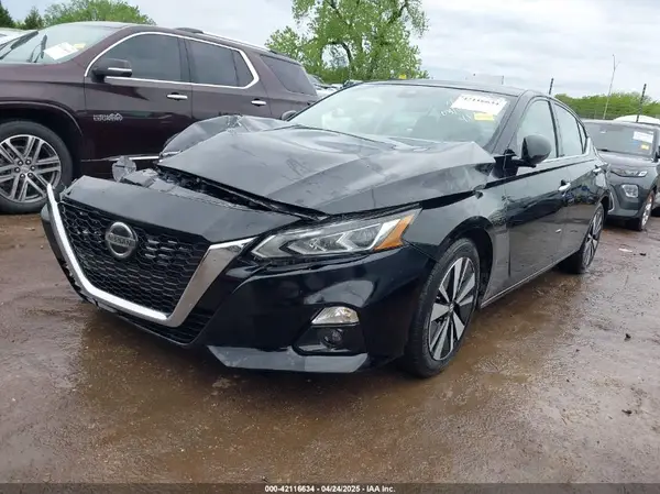 1N4BL4EV3KC148131 2019 NISSAN ALTIMA - Image 2