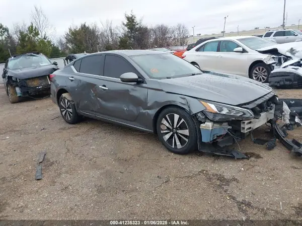 1N4BL4EV3KC151739 2019 NISSAN ALTIMA - Image 1