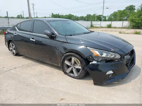 1N4BL4EV3KC151871 2019 NISSAN ALTIMA - Image 1