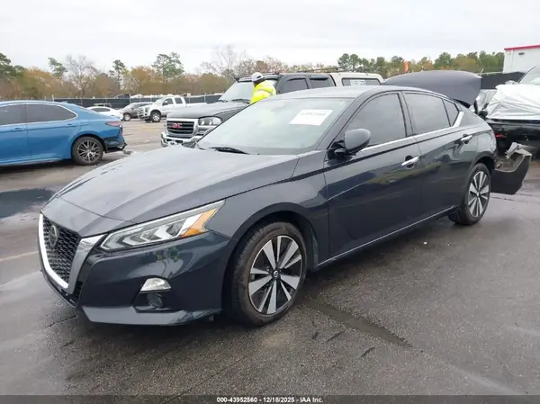 1N4BL4EV3KC187723 2019 NISSAN ALTIMA - Image 2