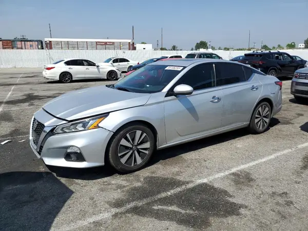 1N4BL4EV3KC193599 2018 NISSAN ALTIMA - Image 1