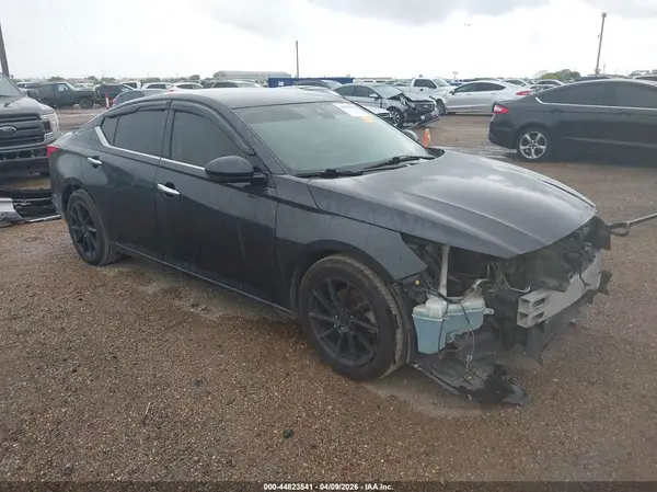 1N4BL4EV3KC195398 2019 NISSAN ALTIMA - Image 1