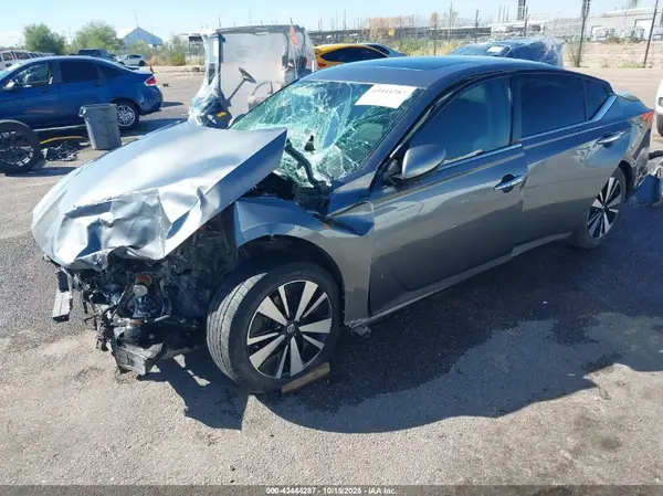 1N4BL4EV3KC205945 2019 NISSAN ALTIMA - Image 2