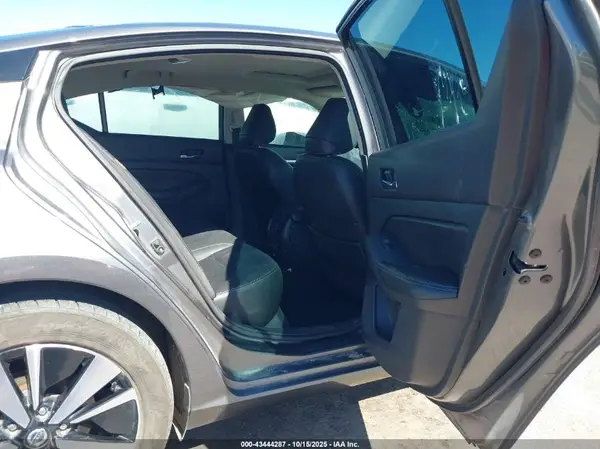 1N4BL4EV3KC205945 2019 NISSAN ALTIMA - Image 8