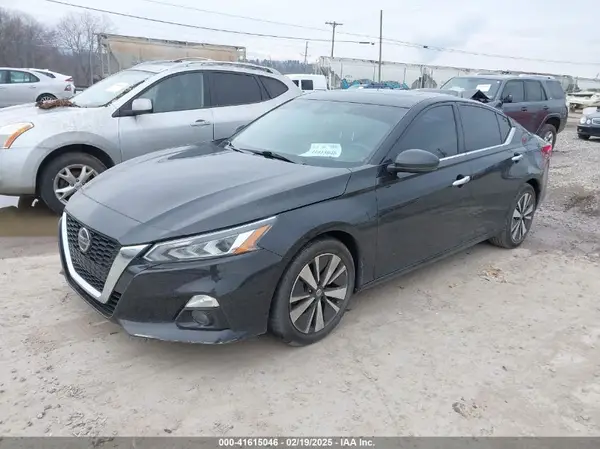 1N4BL4EV3KC216055 2019 NISSAN ALTIMA - Image 2
