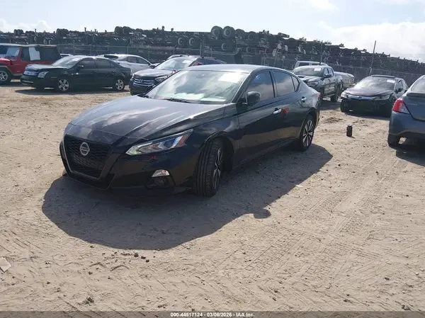 1N4BL4EV3KC228061 2019 NISSAN ALTIMA - Image 2