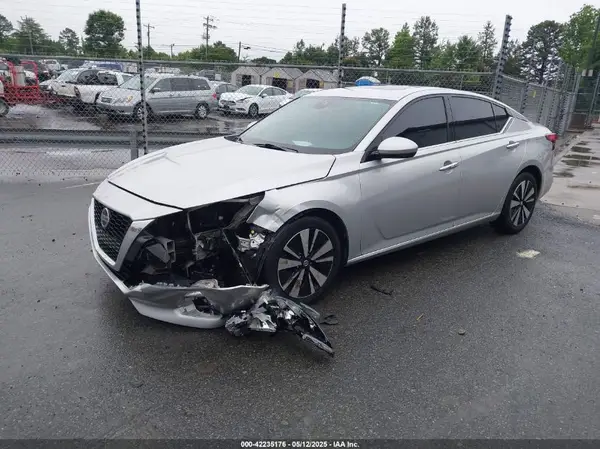 1N4BL4EV3KC246575 2019 NISSAN ALTIMA - Image 2