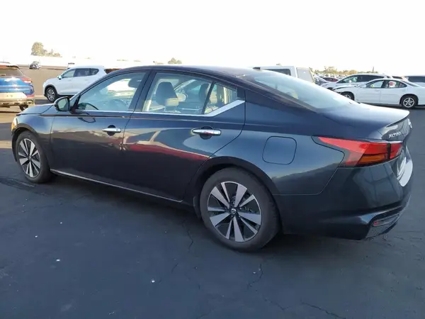 1N4BL4EV3KC248746 2019 NISSAN ALTIMA - Image 2