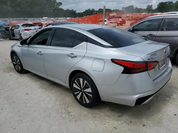 1N4BL4EV3KC256717 2019 NISSAN ALTIMA - Image 2