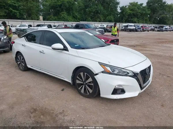 1N4BL4EV3KN314233 2019 NISSAN ALTIMA - Image 1