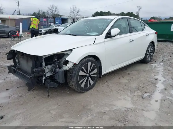 1N4BL4EV3LC100064 2020 NISSAN ALTIMA - Image 2