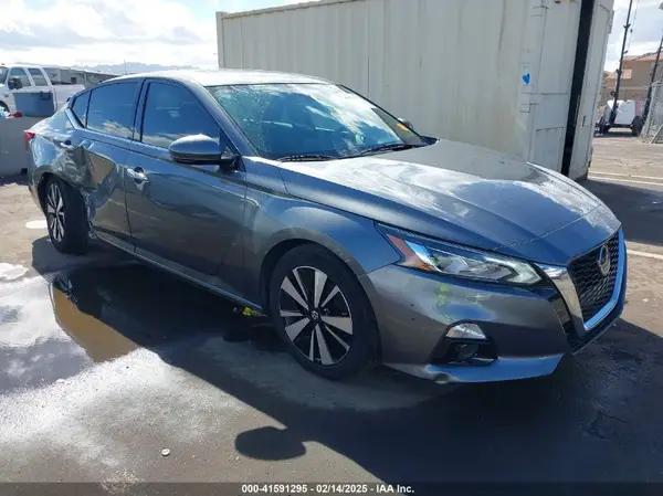 1N4BL4EV3LC142136 2020 NISSAN ALTIMA - Image 1