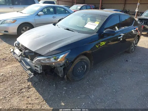 1N4BL4EV3LC143108 2020 NISSAN ALTIMA - Image 2