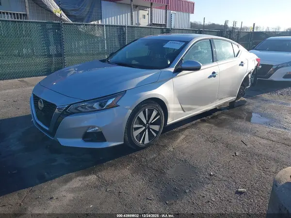 1N4BL4EV3LC146302 2020 NISSAN ALTIMA - Image 2