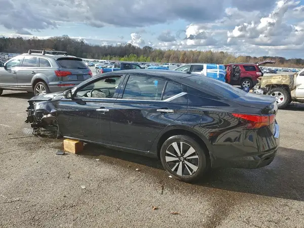 1N4BL4EV3MN329317 2021 NISSAN ALTIMA - Image 2