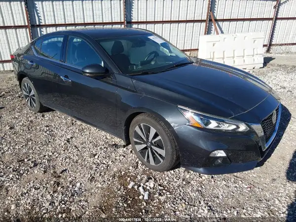 1N4BL4EV3MN333979 2021 NISSAN ALTIMA - Image 1