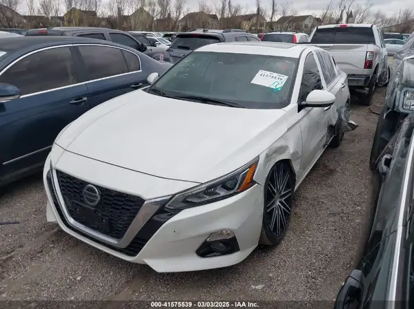 1N4BL4EV3MN334758 2021 NISSAN ALTIMA - Image 2