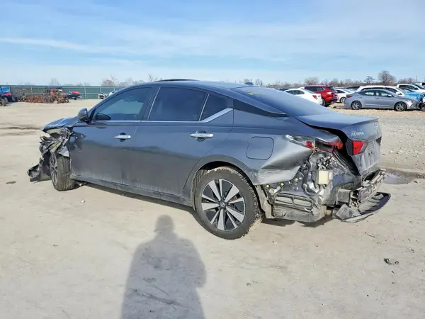 1N4BL4EV3MN349650 2021 NISSAN ALTIMA - Image 2