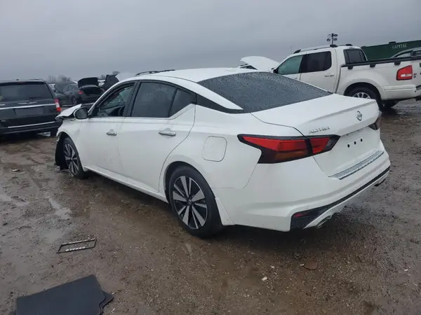 1N4BL4EV3MN363631 2021 NISSAN ALTIMA - Image 2